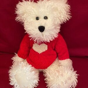 Boyds Bears “Juliet S. Bearlove” White Bear Wearing Red Sweater W/ Heart